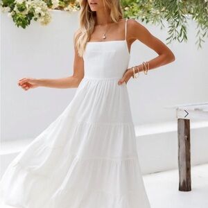 Hello Molly size small TRAIN INTO TOWN MIDI DRESS WHITE,